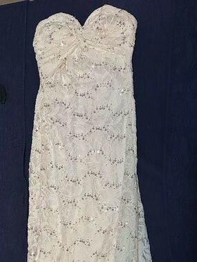 Prom dress- strapless. slit knee height.
